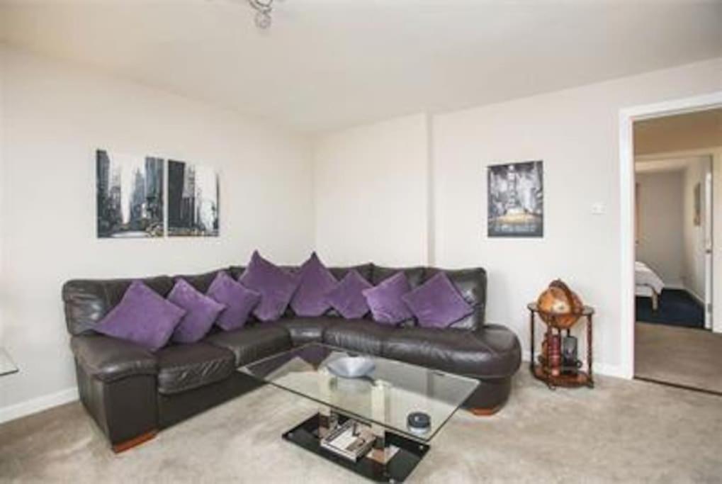 Appartamento Immaculate Cosy Flat Next To Holyrood Park! Edimburgo Esterno foto