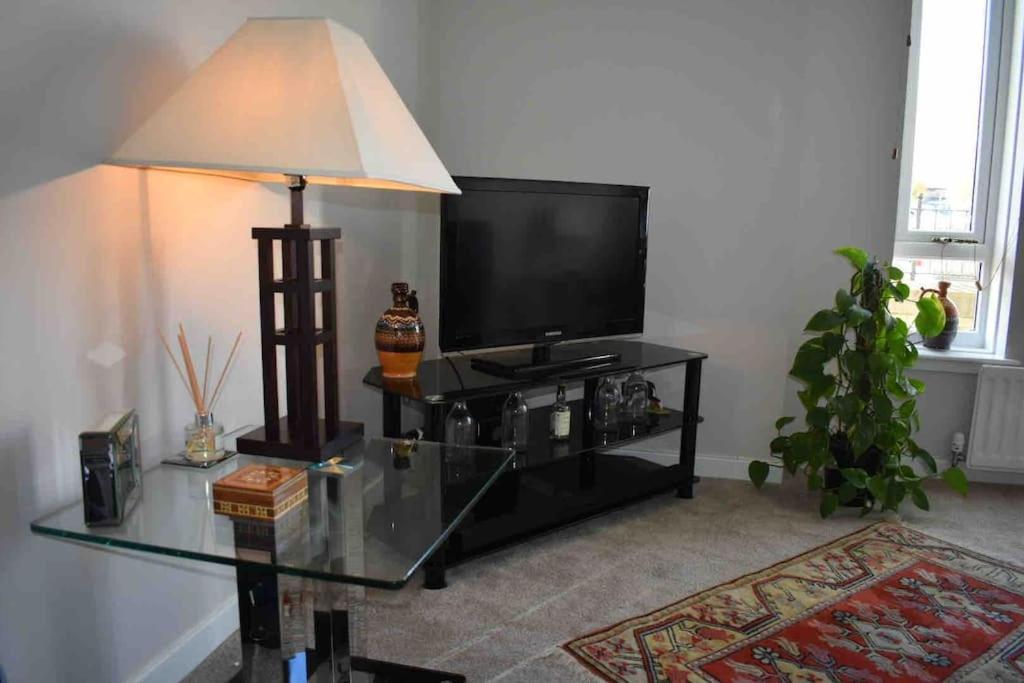 Appartamento Immaculate Cosy Flat Next To Holyrood Park! Edimburgo Esterno foto